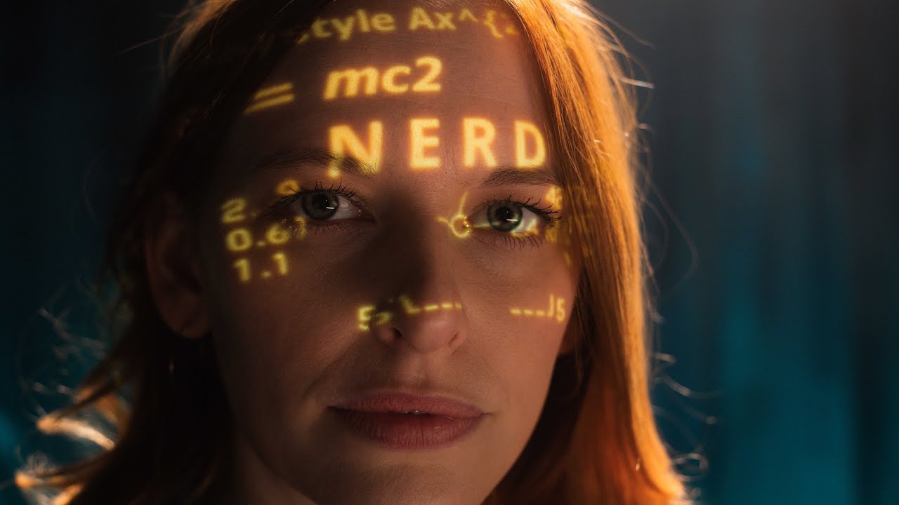 Lire la vidéo YouTube, voir légende ci-après