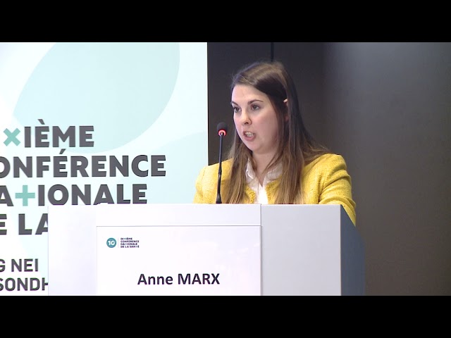 Lire la vidéo YouTube, voir légende ci-après